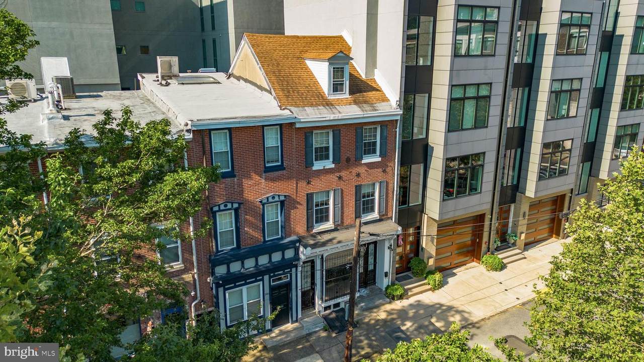 148 Vine Street - Photo 1