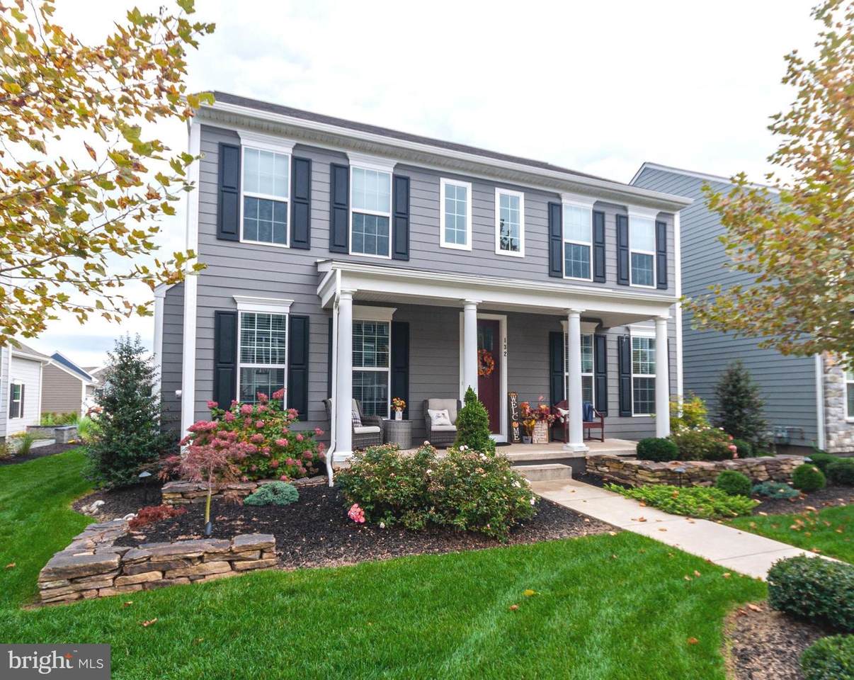132 Pickering Lane - Photo 1