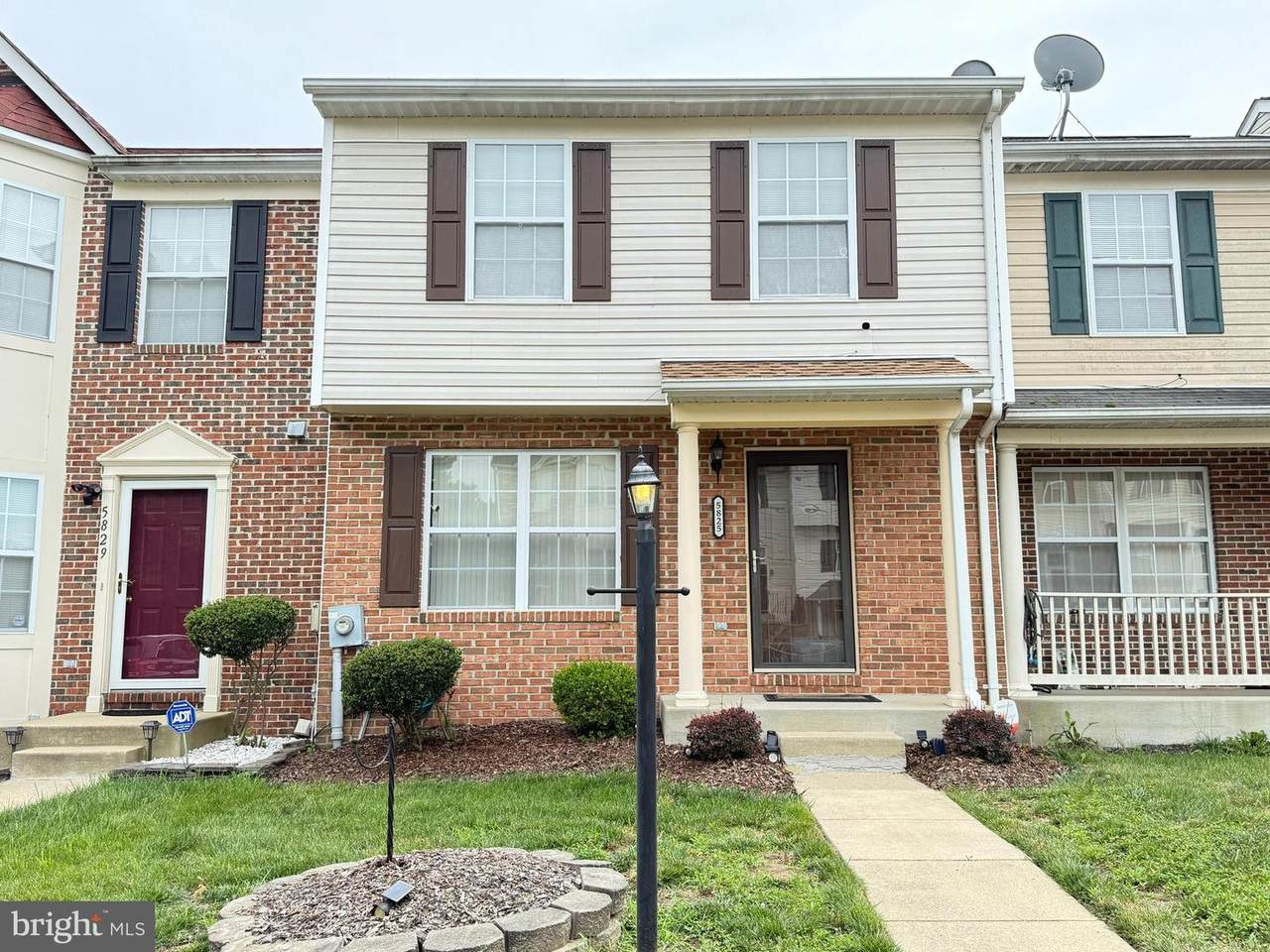 5825 Monmouth Court - Photo 1