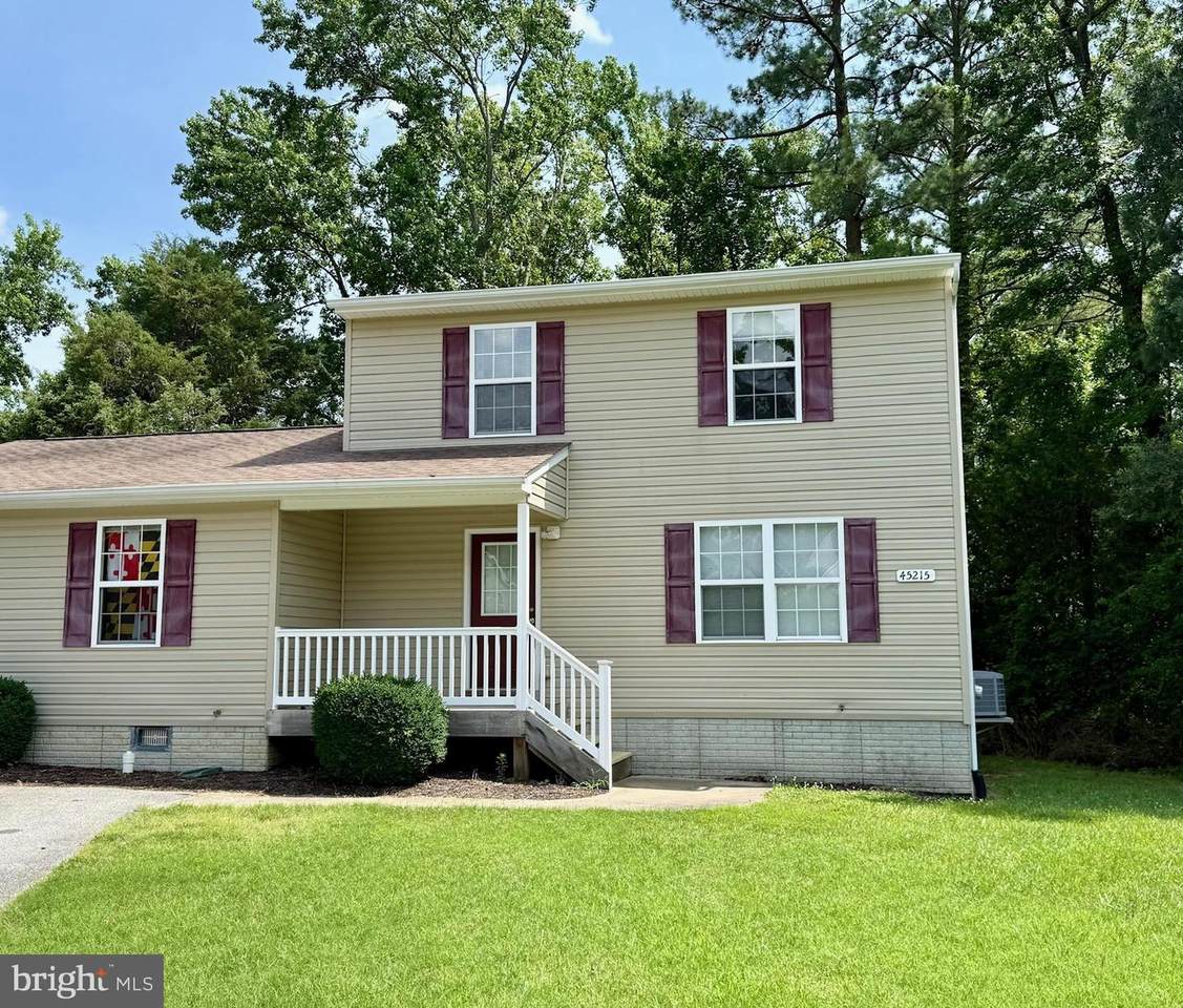 45215 Blue Water Lane - Photo 1