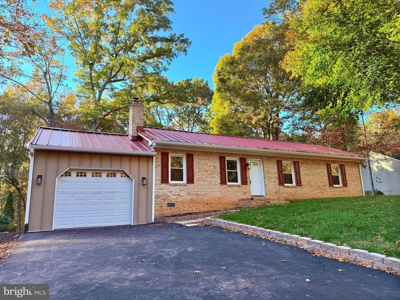 65 Boundary Drive - Photo 1