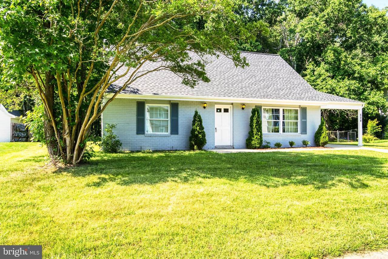 528 Garner Avenue - Photo 1