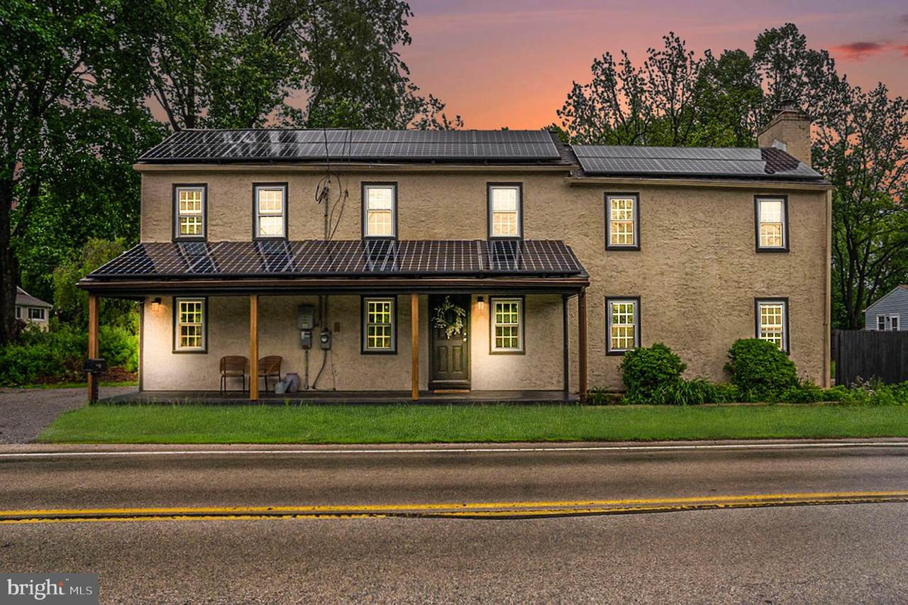 1237 King Road - Photo 1