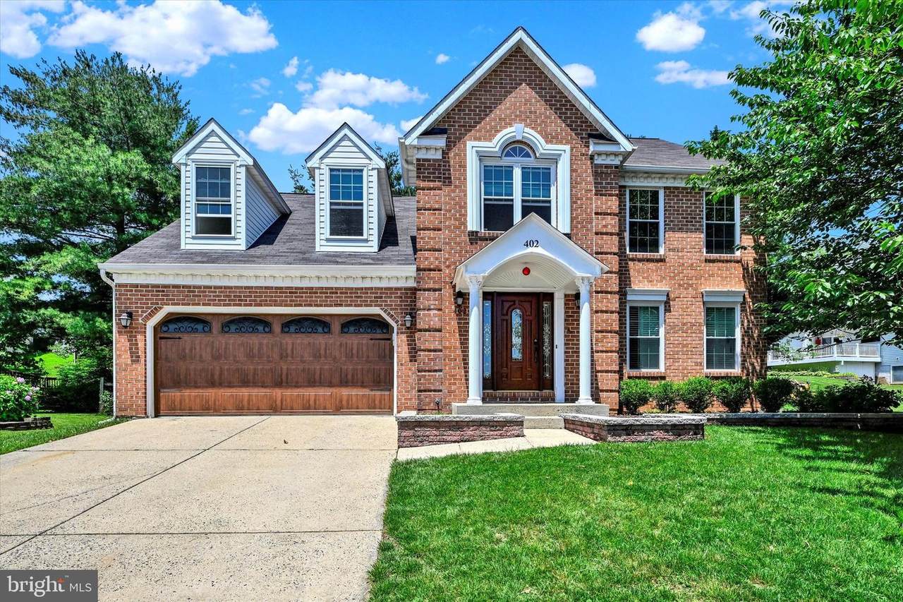402 Tall Sycamore Court - Photo 1