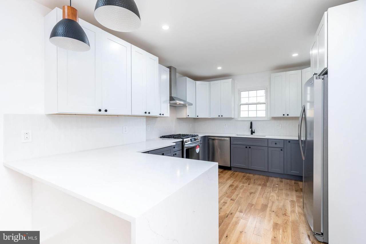 2713 Huntingdon Street - Photo 1