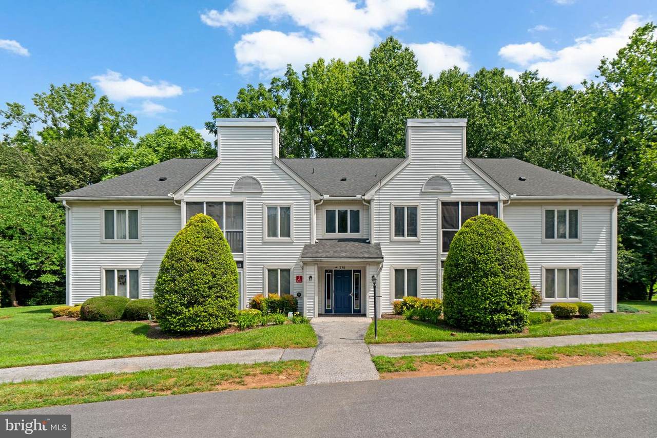 315 Kingsbury Way - Photo 1