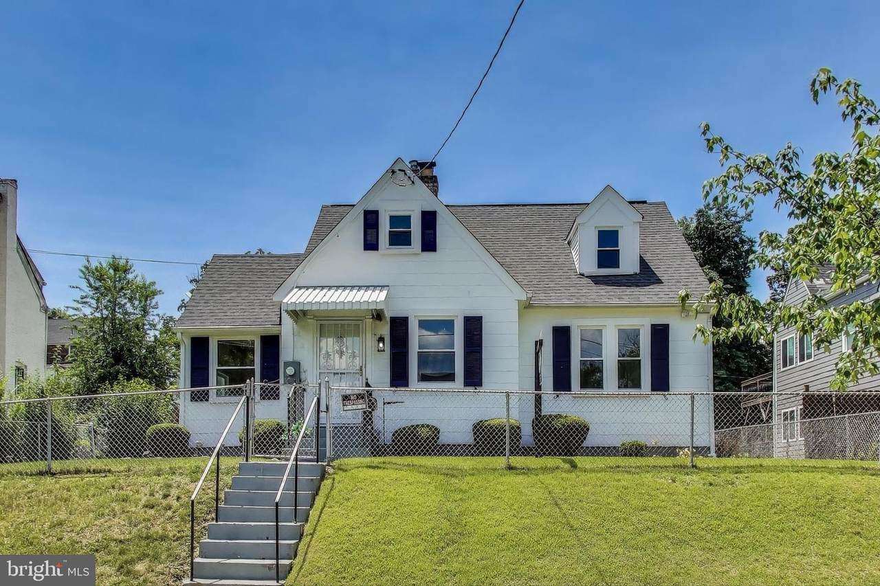 1135 46TH Street - Photo 1