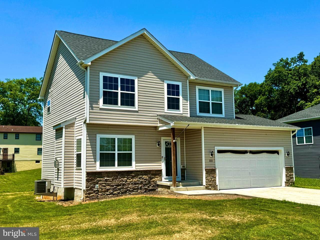 321 Coralberry Drive - Photo 1