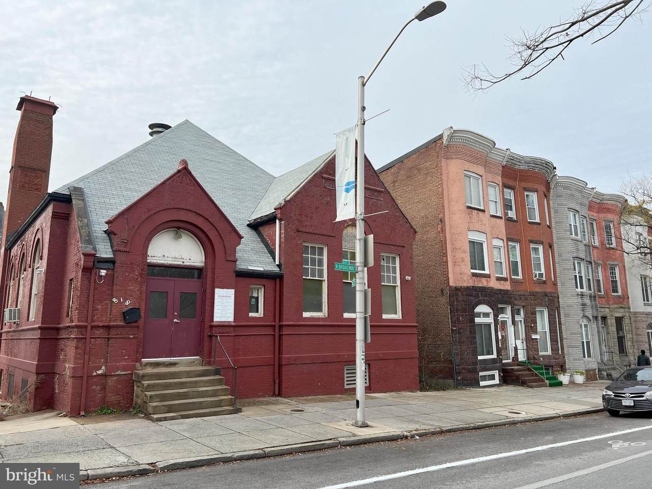 818 Broadway - Photo 1
