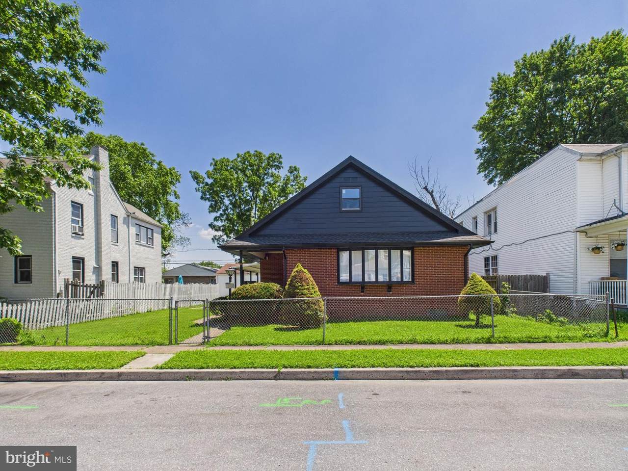 3135 5TH Street - Photo 1