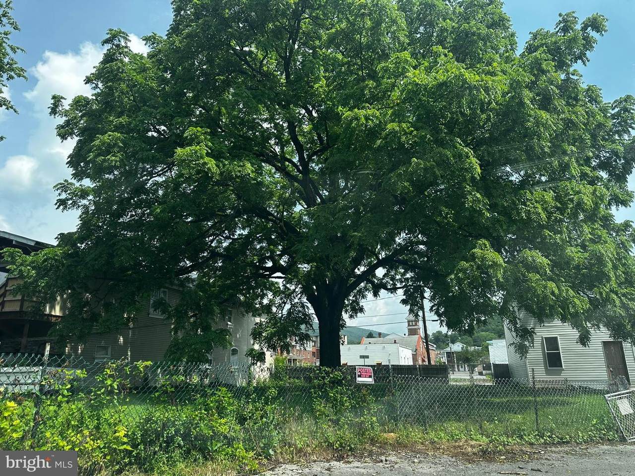 324 Mechanic Street - Photo 1
