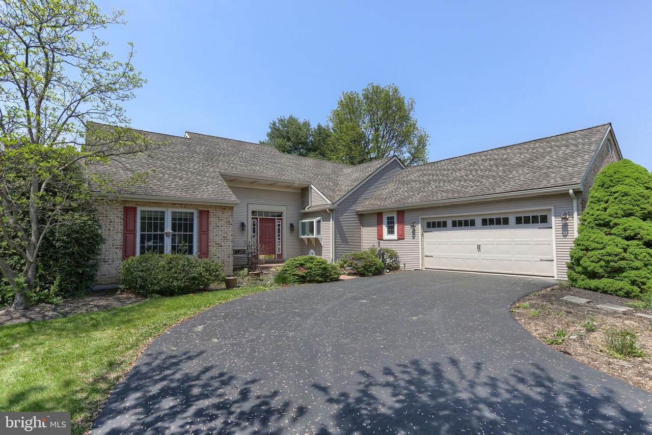 5 Stone Hedge Drive - Photo 1