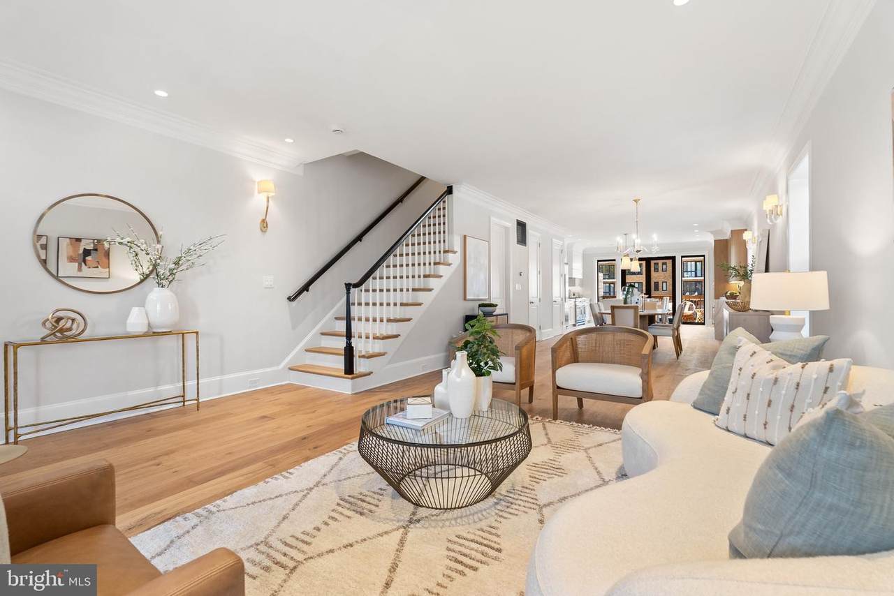 1720 15TH Street - Photo 1