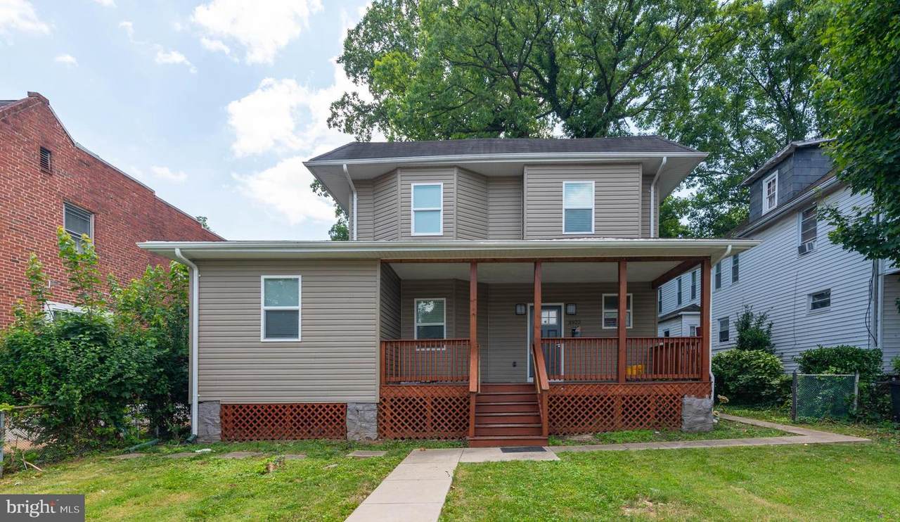 3923 Fairview Avenue - Photo 1