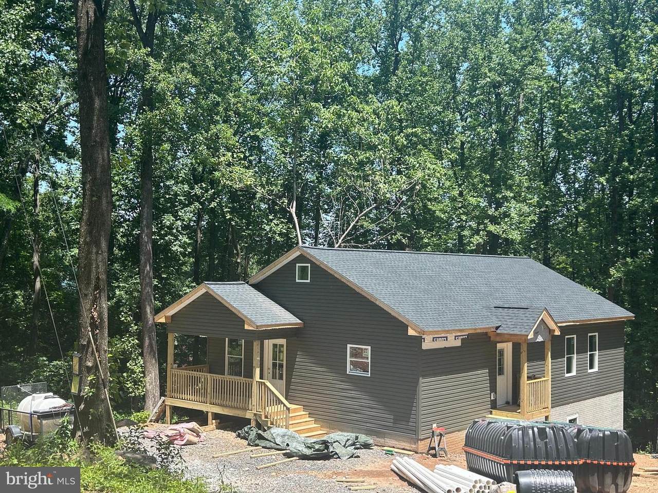 130 Highland Way - Photo 1