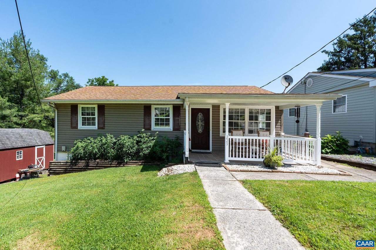 229 Carolina Ave - Photo 1