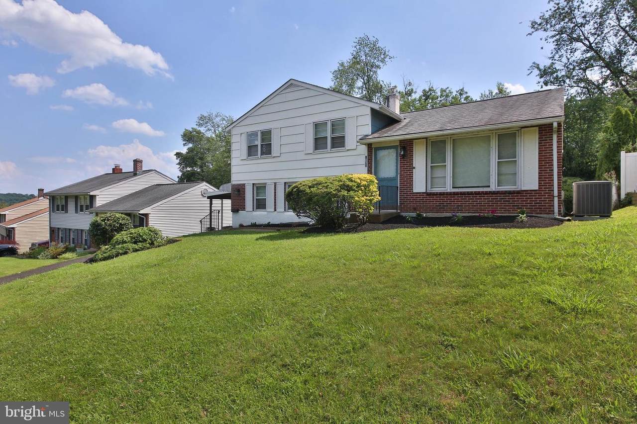 2870 Woodland Road - Photo 1