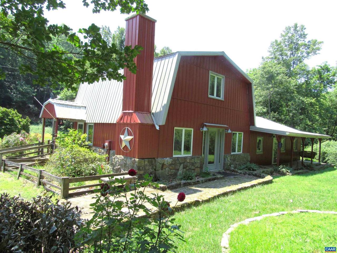 506 Peters Hollow Rd - Photo 1