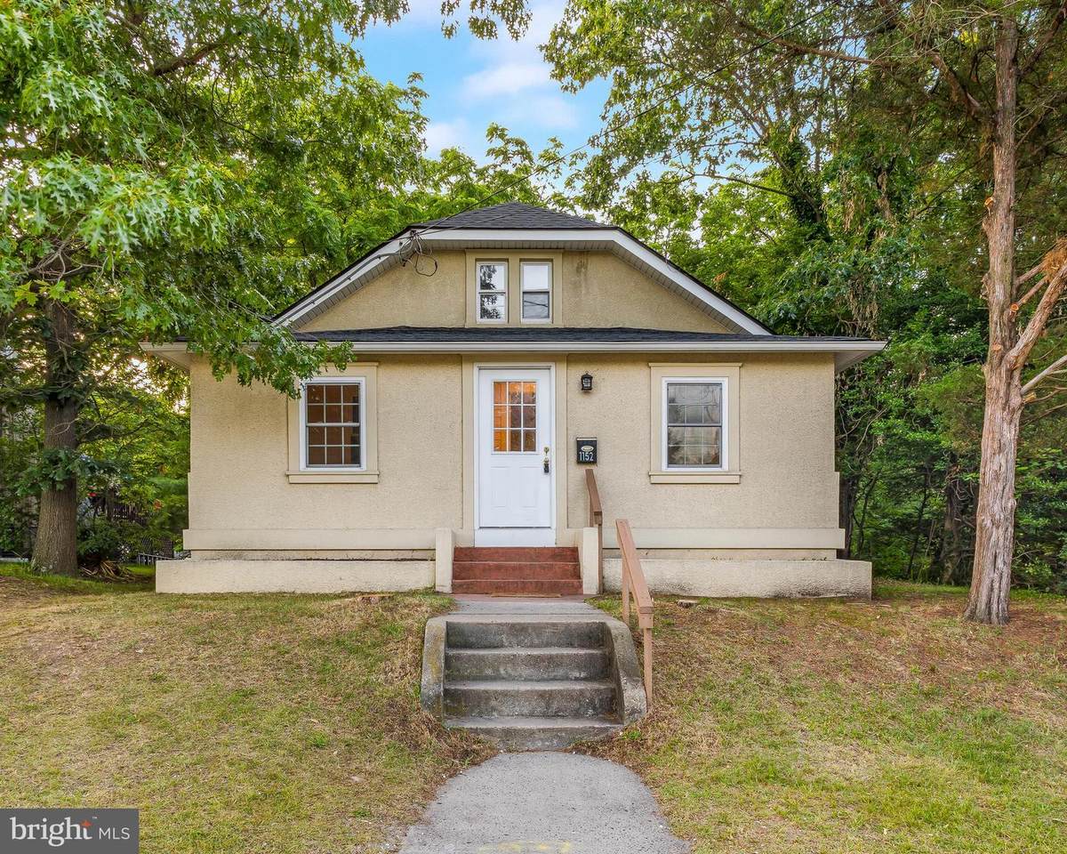 1152 Mantua Pk - Photo 1