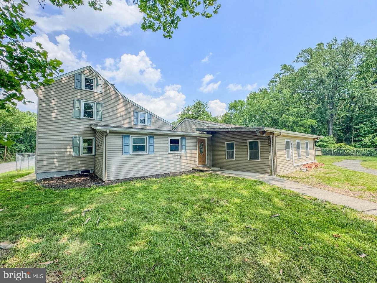 211 Fort Mott Road - Photo 1