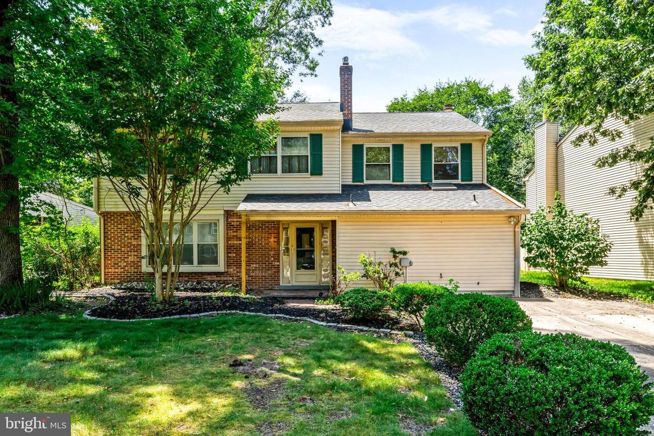63 Lakeside Drive - Photo 1