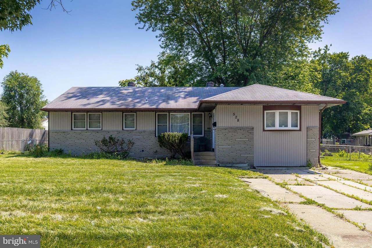 528 Fresno Drive - Photo 1
