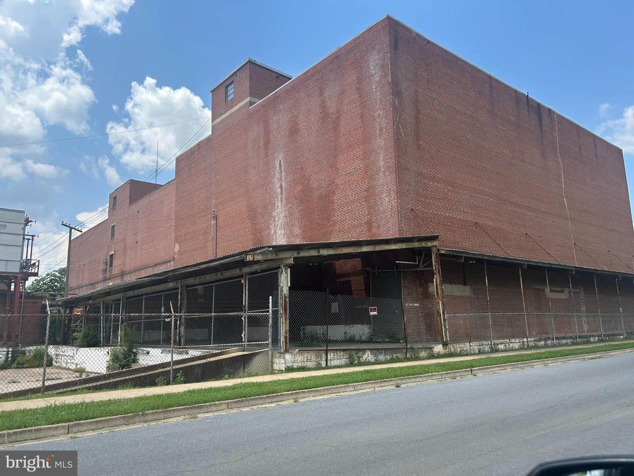 101 Beltline Avenue - Photo 1