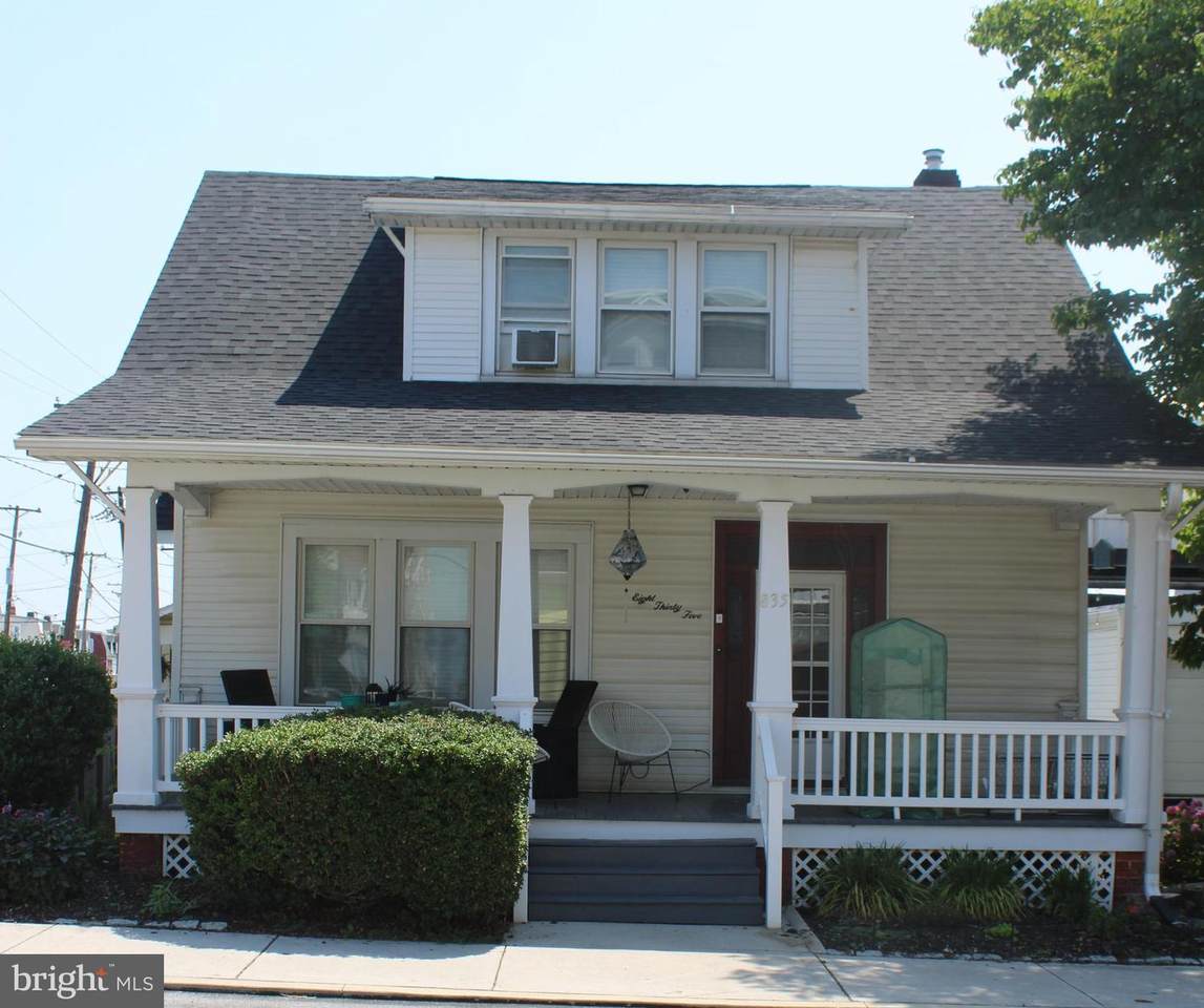 835 Latimer Street - Photo 1