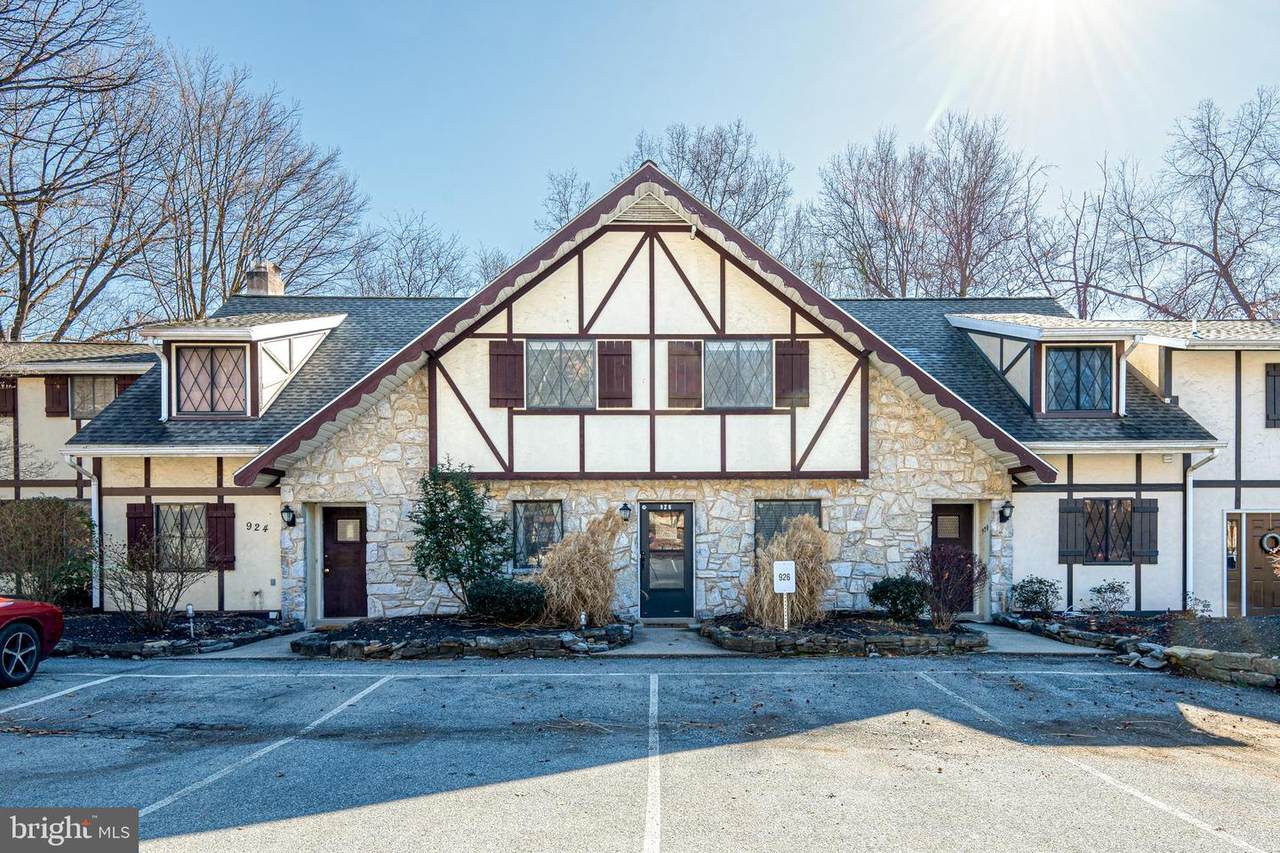 926 Rhue Haus Lane - Photo 1