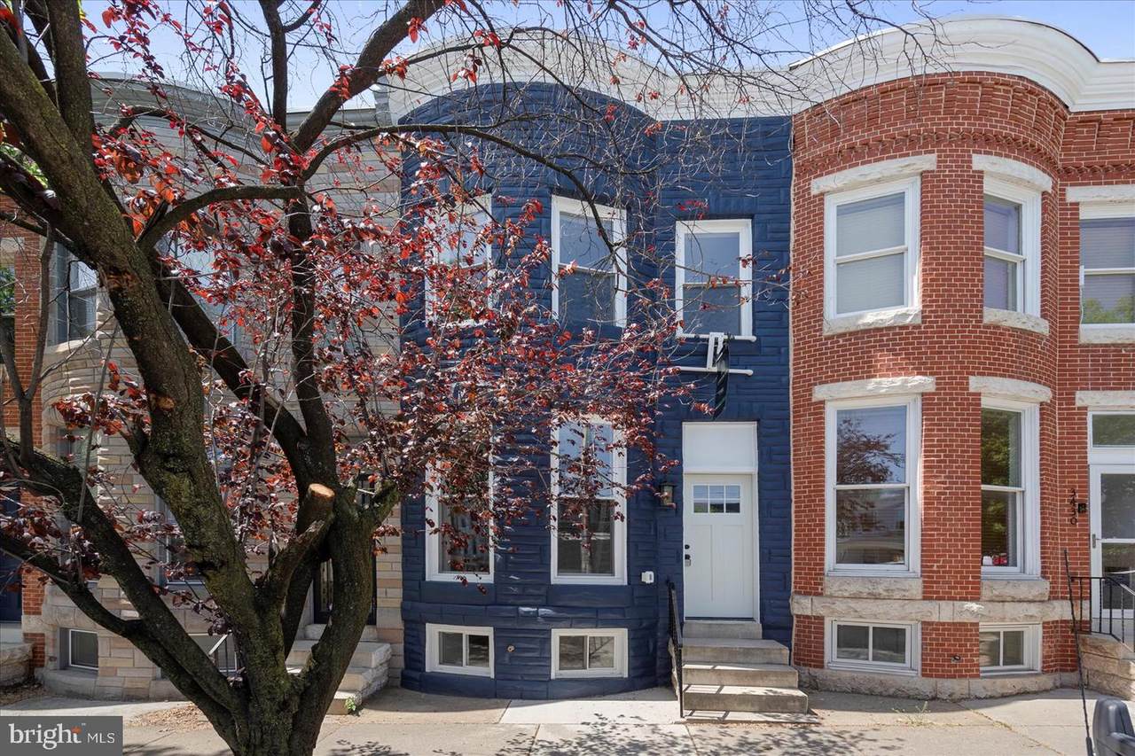 3428 Chestnut Avenue - Photo 1