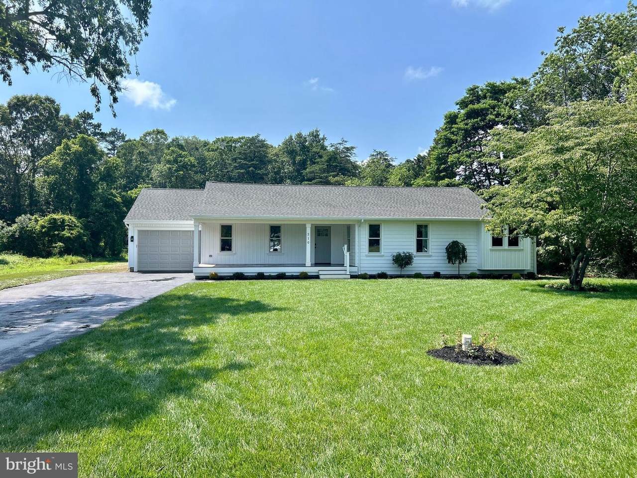 210 Perry Road - Photo 1