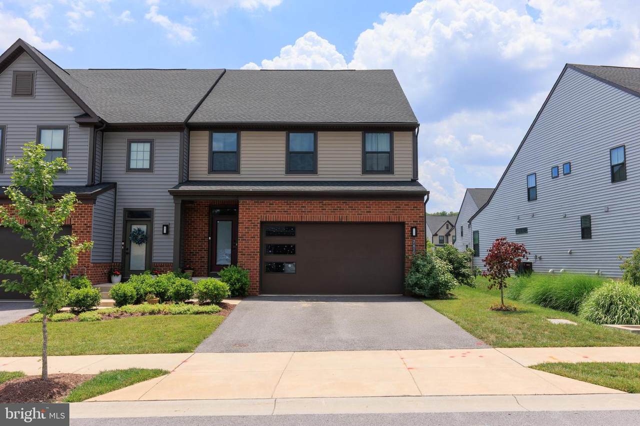 7615 Rossville Lane - Photo 1