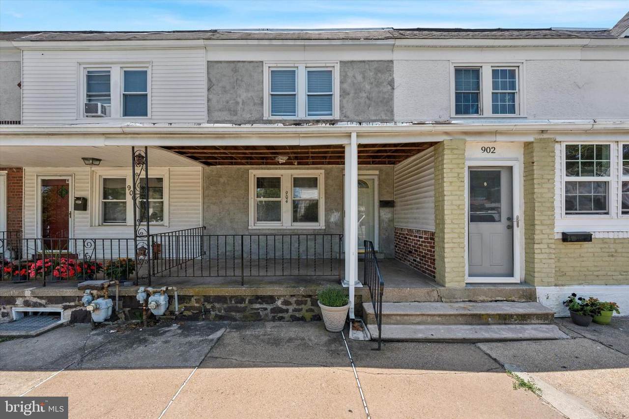 904 Haws Avenue - Photo 1