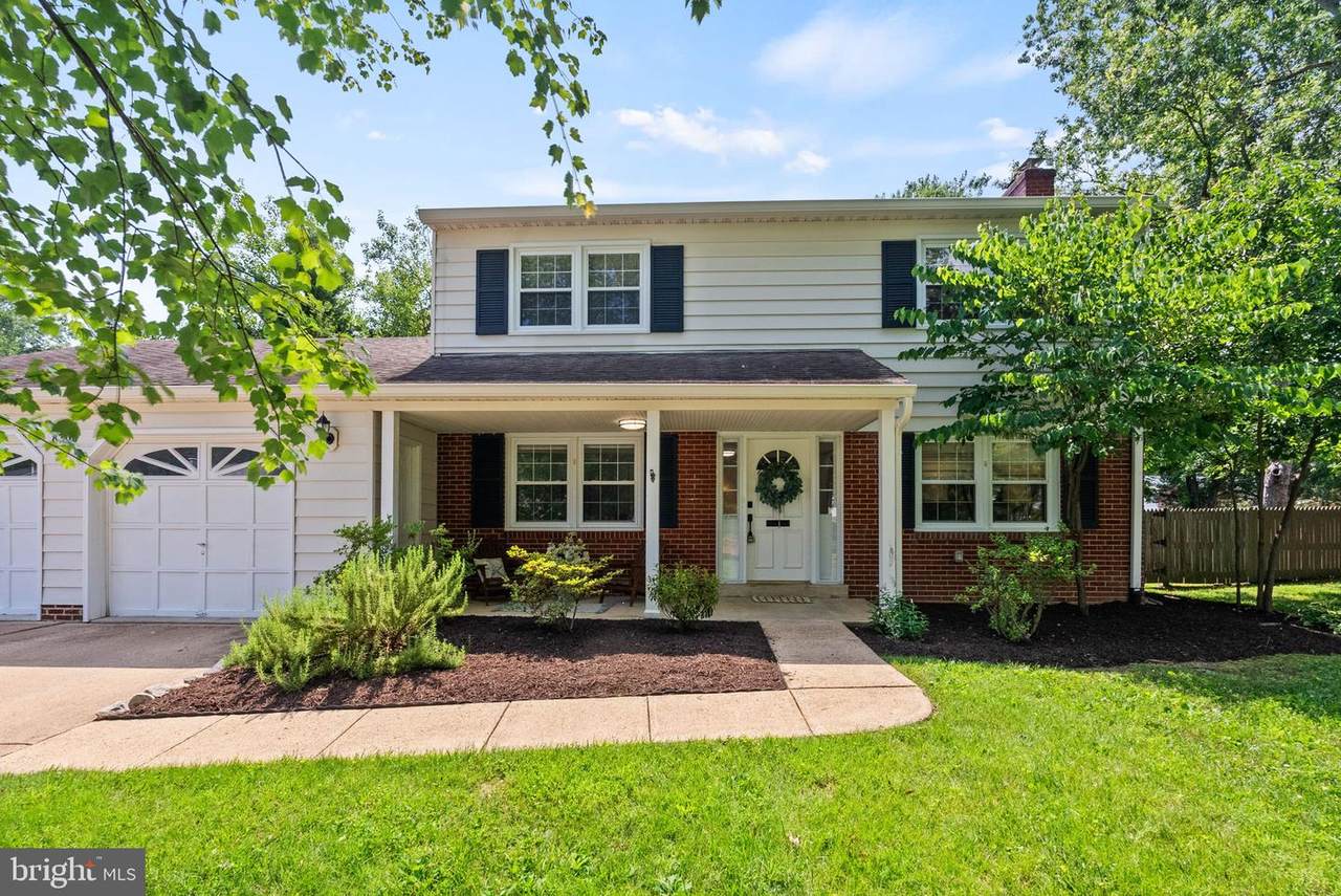 8700 Bluedale Street - Photo 1