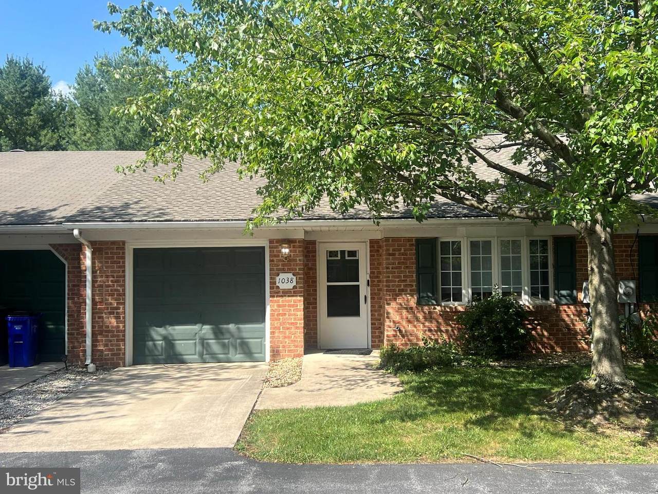 1038 Matthew Court - Photo 1