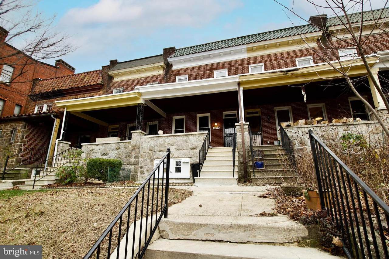 2208 Mount Royal Terrace - Photo 1