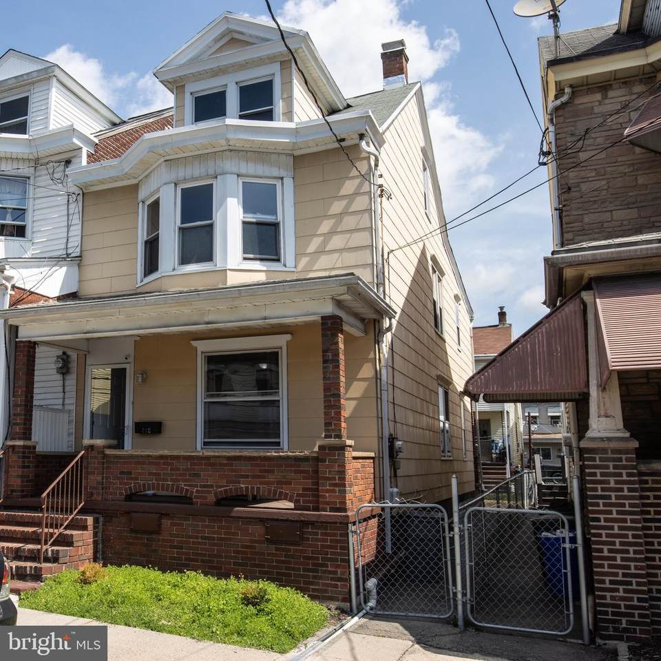 418 North Street - Photo 1