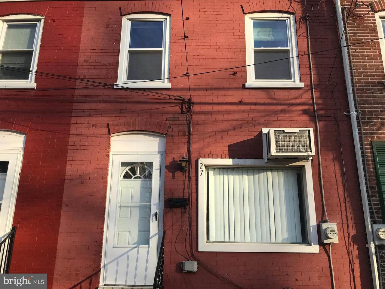 27 Upland Avenue - Photo 1