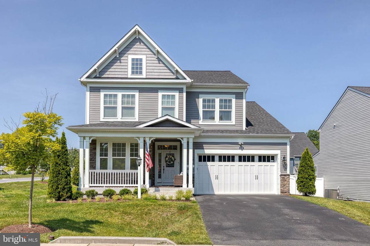 8142 Danner Drive - Photo 1