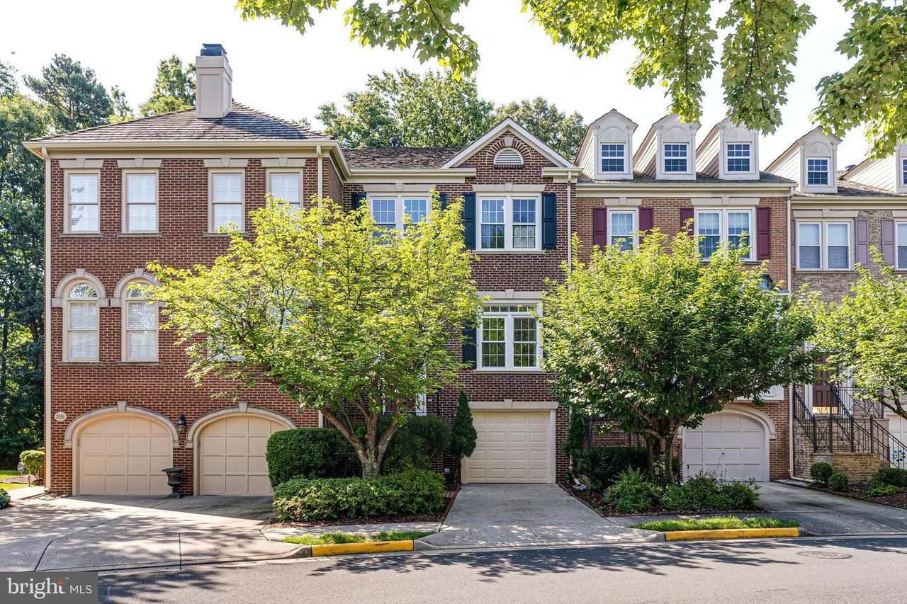 2153 Wolftrap Court - Photo 1