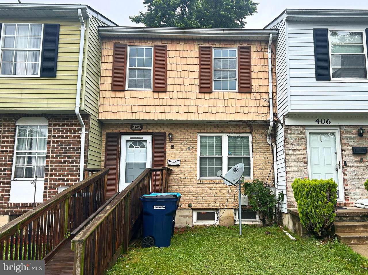 404 Liberty Court - Photo 1
