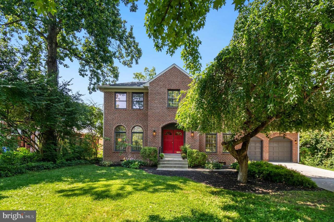 6212 Massachusetts Avenue - Photo 1