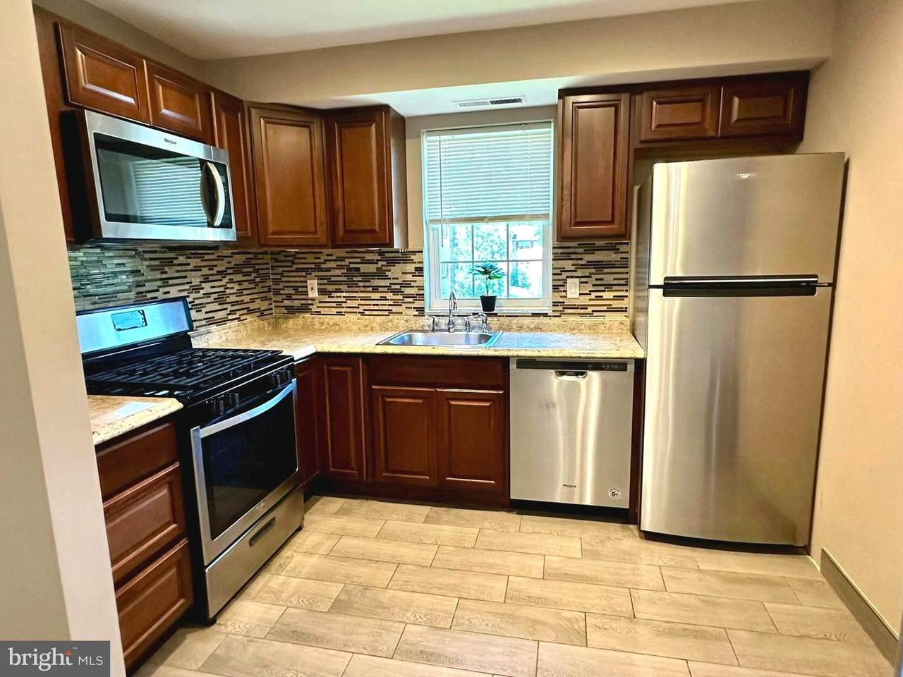 11908-L Tarragon Road - Photo 1