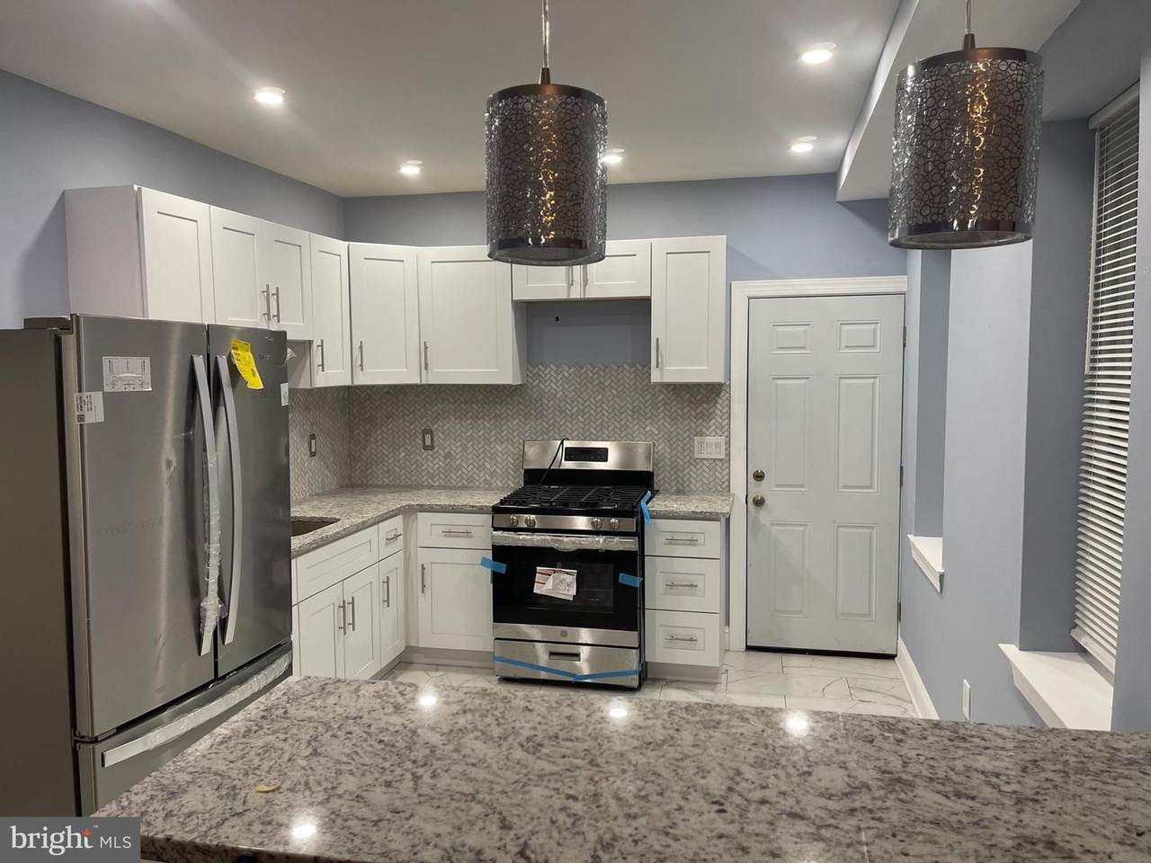1339 Boston Street - Photo 1