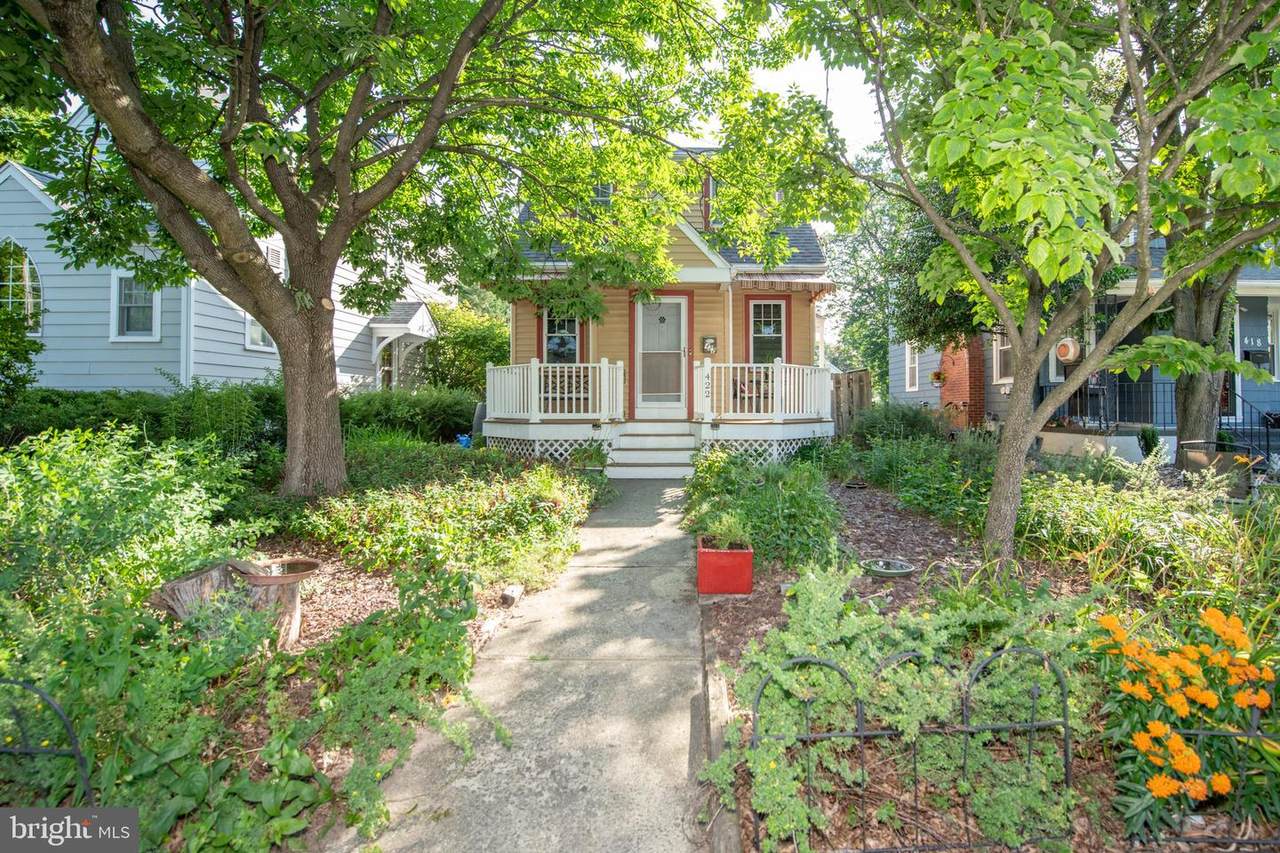 422 Harper Avenue - Photo 1