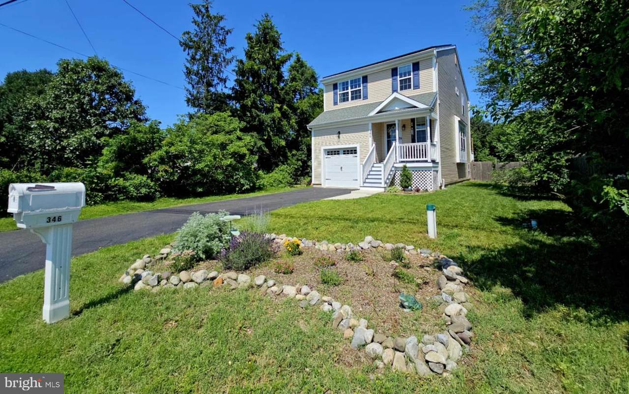 346 Cedar Bridge Road - Photo 1