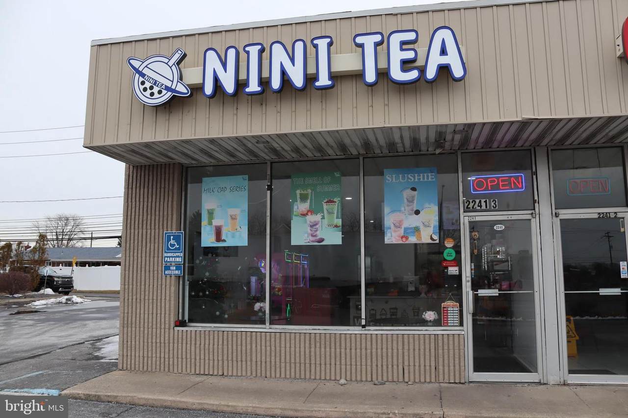 2241-2255 Macarthur Road - Photo 1