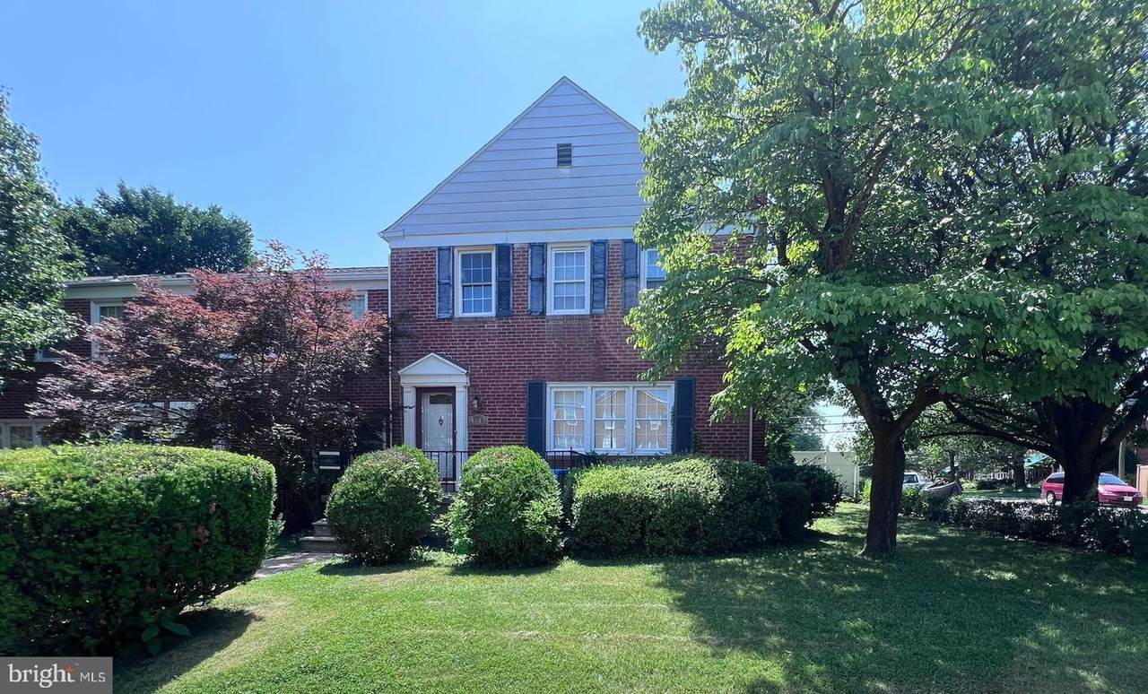 8217 Pleasant Plains Road - Photo 1