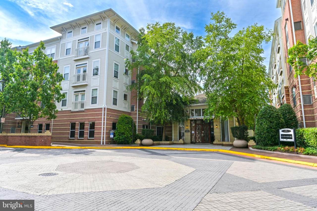 9480 Virginia Center Boulevard - Photo 1