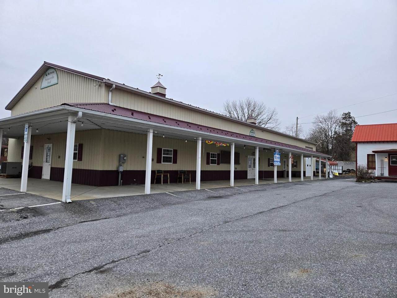 35 Pennsylvania - Photo 1